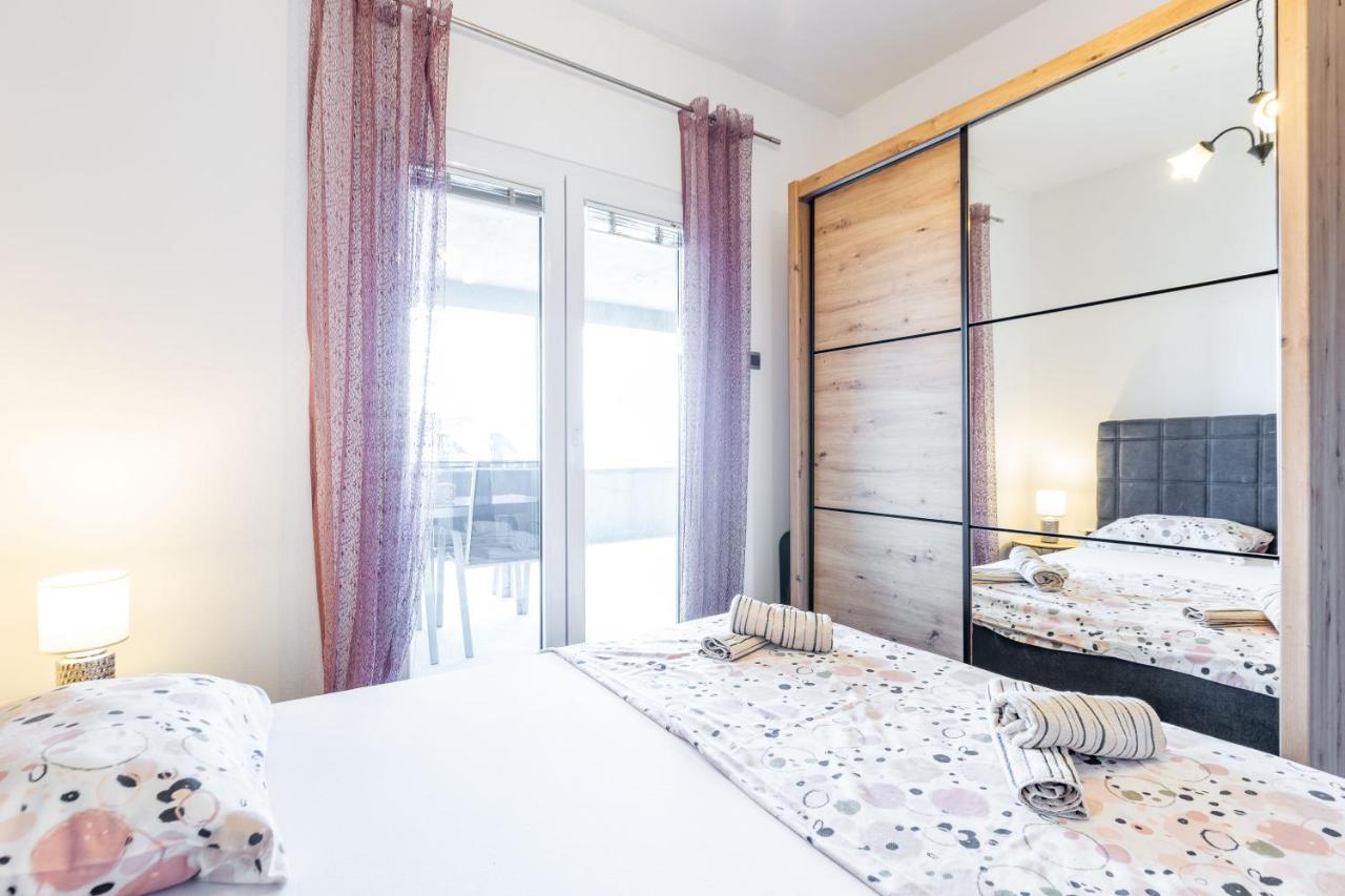 Sukošan Rs Two Bedroom Apartment מראה חיצוני תמונה